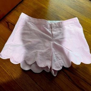 - Lilly Pulitzer the buttercup short